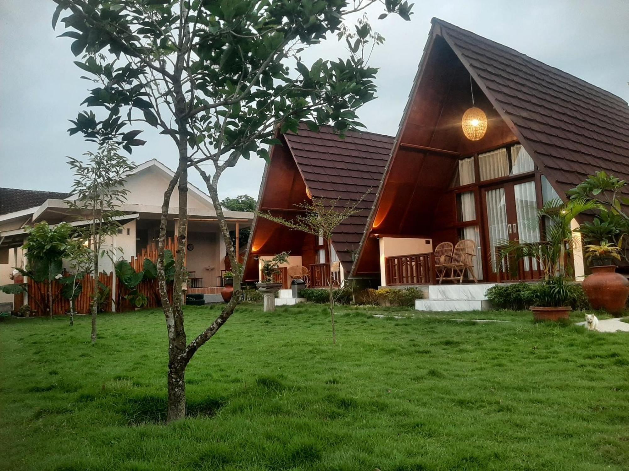 D' Carasti Bungalow Masbagik Ngoại thất bức ảnh