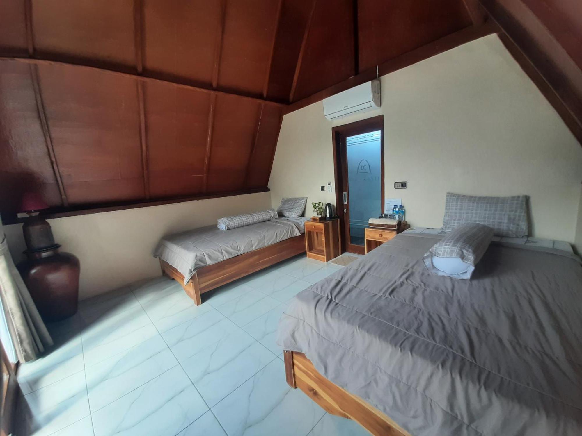 D' Carasti Bungalow Masbagik Phòng bức ảnh