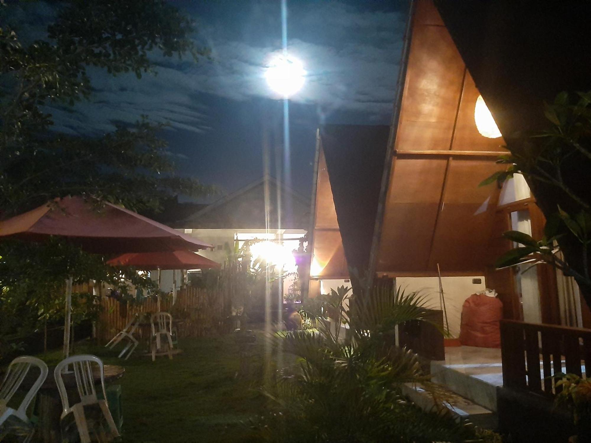 D' Carasti Bungalow Masbagik Ngoại thất bức ảnh